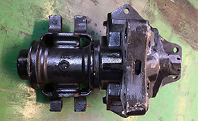 EQ2082后平衡悬架