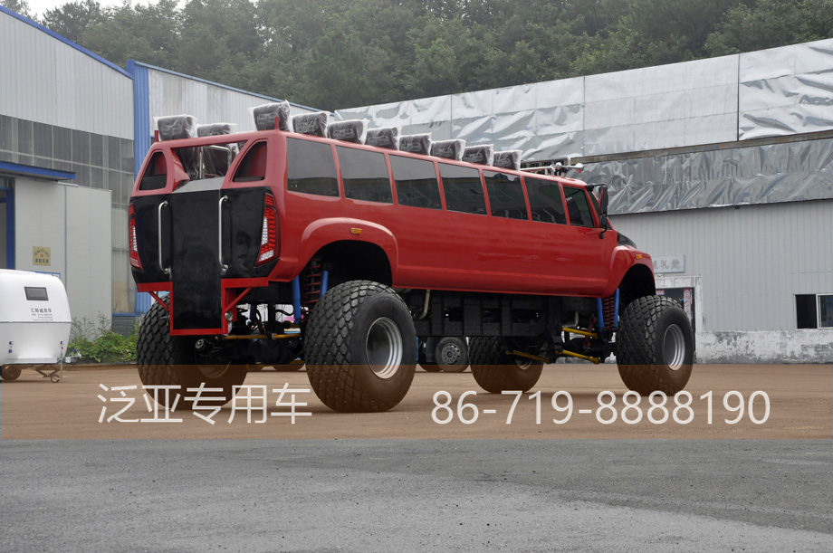 沙漠冲浪车,四驱沙漠越野车,沙漠旅游观光车,沙漠越野车,4*4沙漠观光车,冲沙车,大脚怪,沙漠景区,个性化定制,特种车定制