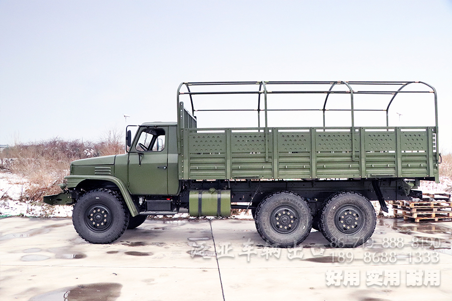 东风EQ2100E6D,东风六驱越野卡车,6*6东风经典长头货车,经典款东风尖头,3.5吨越野车,东风3.5吨运兵车,东风六驱eq2100,东风长头货车,东风经典卡车