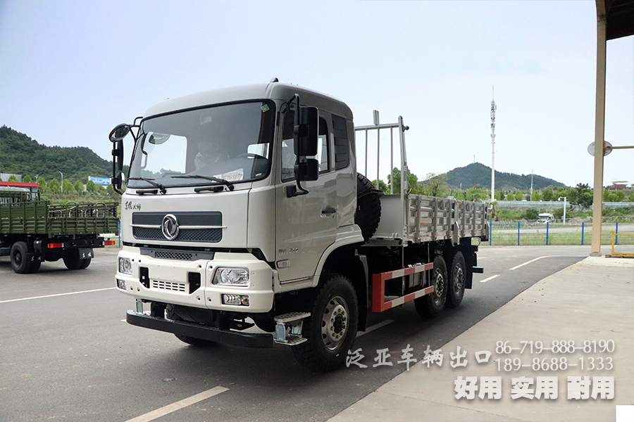 东风EQ2100E6D_东风六驱越野卡车_6*6东风经典长头货车_经典款东风尖头,3.5吨越野车_东风3.5吨运兵车_东风六驱eq2100_东风长头货车_东风经典卡车
