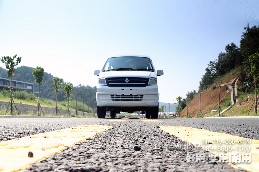 东风EQ6400LF13，微型客车，右座商务型客车，东风小型商务乘用车，东风乘用车，东风微型卡车，东风商务客车