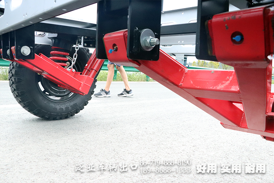 进口房车,拖挂房车,房车底盘,越野房车,房车改装,定制化房车,出口房车