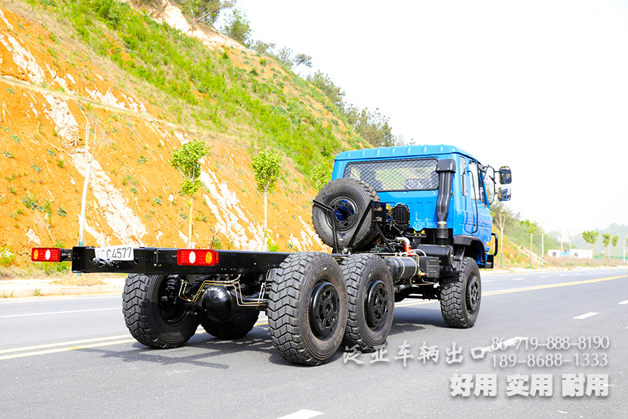 东风六驱,特种车底盘,加强型越野底盘,EQ2102GJ,10吨卡车底盘,6*6底盘配置