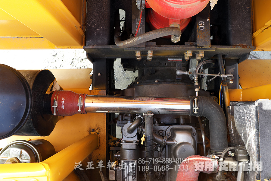 4乘4矿车,工矿专用车,4乘4自卸车,工程矿山胎,10吨矿车