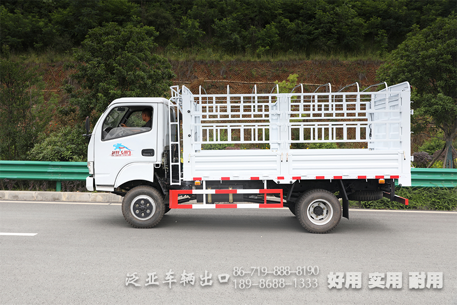 东风四驱,东风栅栏载货车,4×4小型柴油仓栅车,全驱越野专用车,3.8米栅栏载货车,越野专用车厂家,商用小微卡厂家,四驱轻型货车