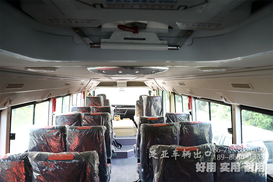 东风6X6客车,260马力客车,全驱动型越野客车,260马力公交车,前后桥驱动越野客车,260马力公交车,28座中巴车,东风8米巴士车,260马力客车,东风六驱卡车,东风28座客车