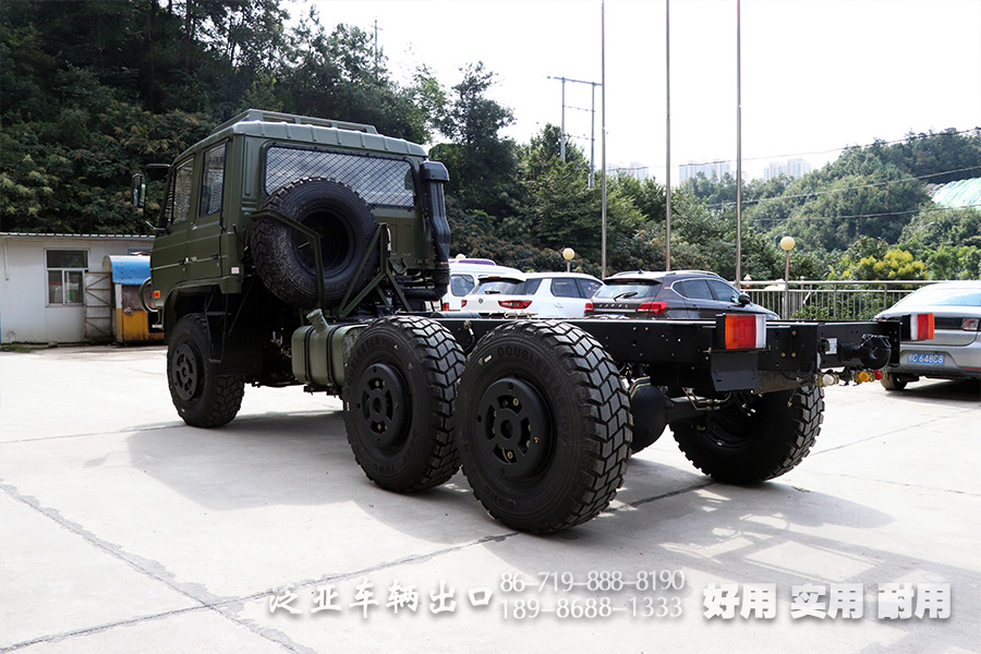 东风EQ2102NJ底盘,EQ2102NJ底盘,东风6*6底盘,6*6平头底盘,专用车底盘改装,六驱153双排底盘,双排军车底盘,153底盘,专用车底盘