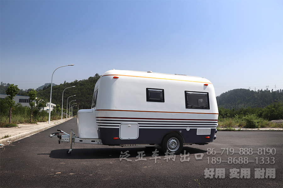 牵引车、拖挂房车、开来式拖挂房车、开来拖挂房车