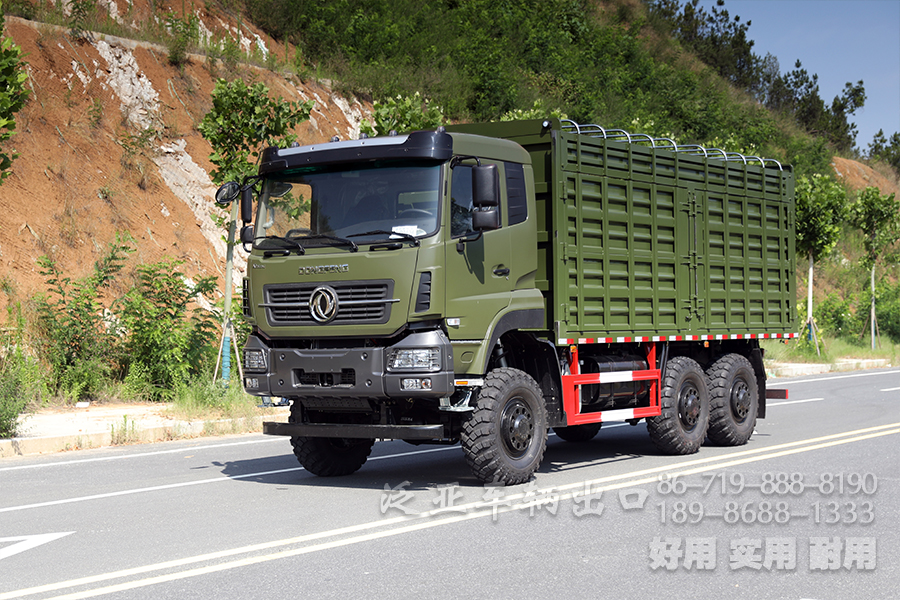 东风六驱340马力越野运输车,340马力重型商用车出口、大载荷越野运输车