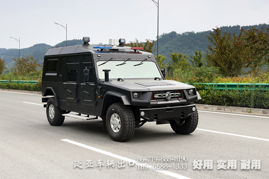 <strong>4*4猛士M50巡逻车：性能、配置及市场分析</strong>