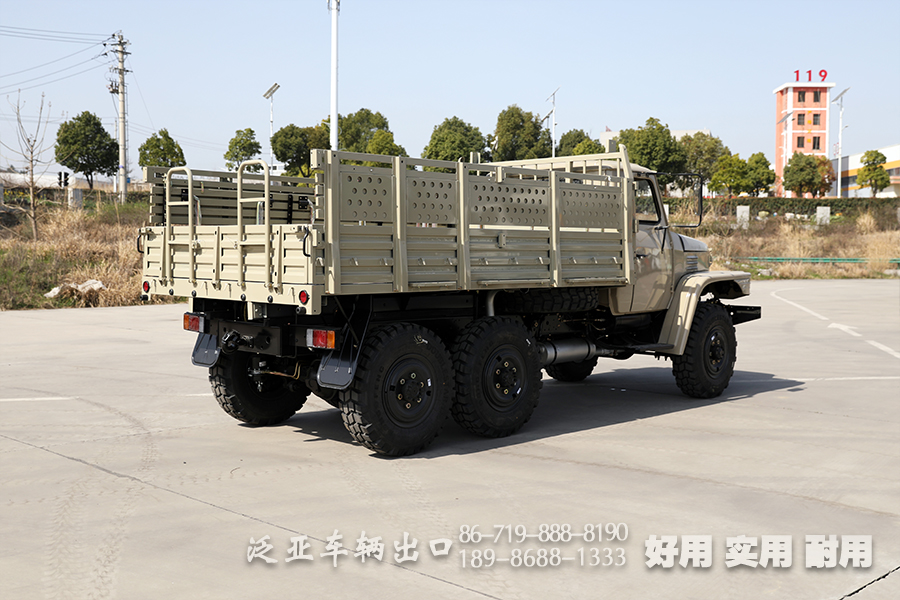 绞盘卡车,东风六驱柴油车,EQ2082E6D,六驱尖头汽车,越野卡车,民用版军车,4吨军车