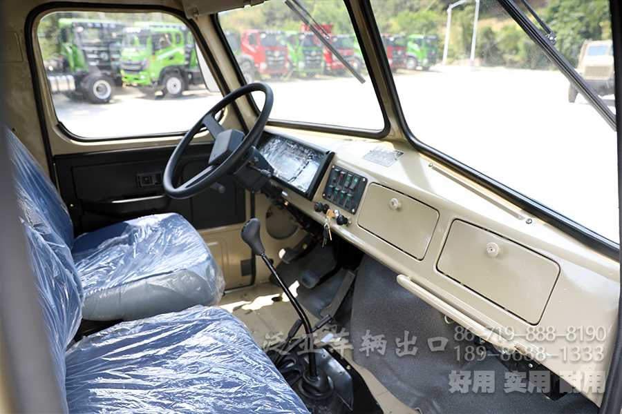 东风六驱经典款,EQ2082越野底盘,EQ240,东风蓝卡车,尖头卡车,出口长头底盘,经典越野卡车