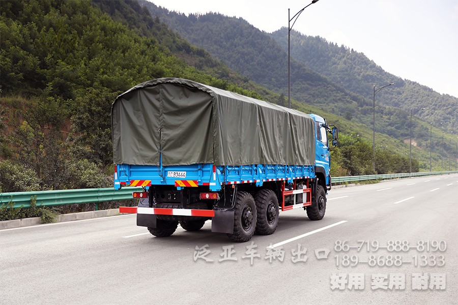 6×6重卡，6×6三桥车，三桥货运卡车，东风全驱，340马力重载卡车，5.5米长途货车