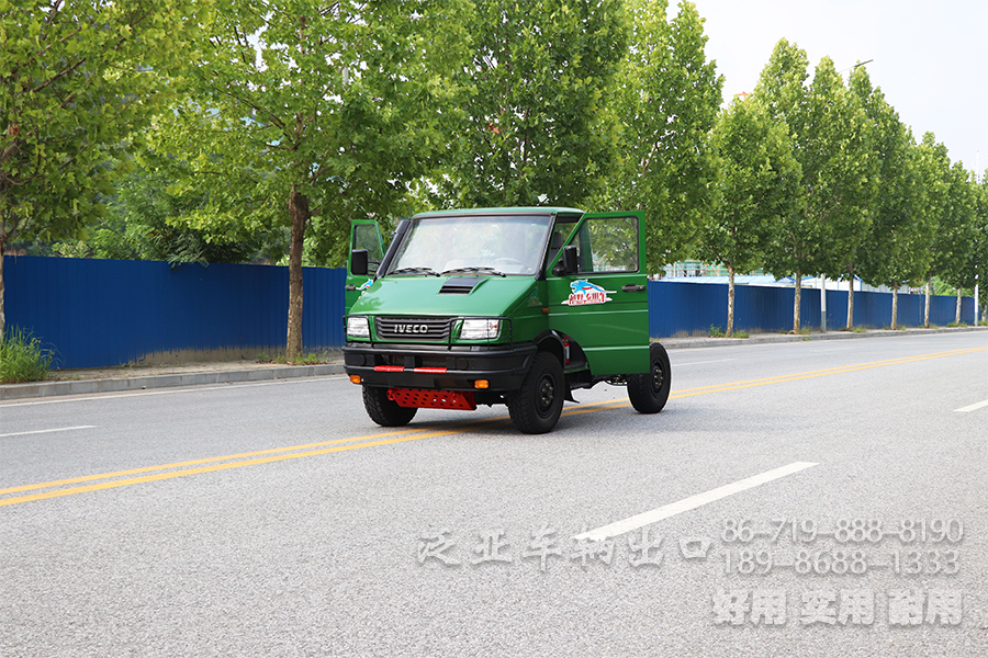 四驱依维柯,NJ2045,长头越野底盘,森林山路越野,短头底盘,越野底盘,小巧轻便的底盘改装,定制款卡车,短头卡车出口