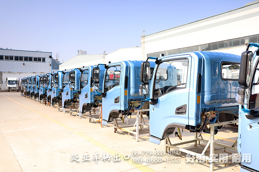 平头驾驶室，越野卡车驾驶室，东风驾驶室，双排驾驶室，单排驾驶室