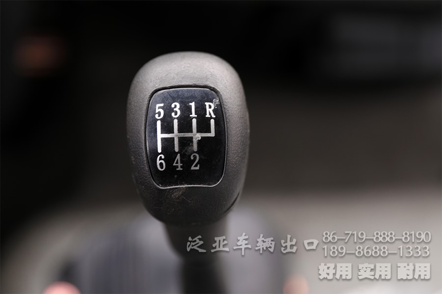 东风六驱一排半驾驶室,EQ2102N,越野底盘,专用车底盘,东风6*6,东风平头底盘,153双排驾驶室,军车底盘,153双排底盘