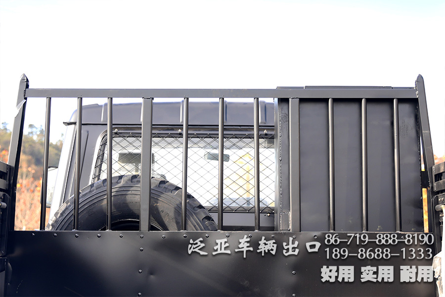 东风六驱一排半驾驶室,EQ2102N,越野底盘,专用车底盘,东风6*6,东风平头底盘,153双排驾驶室,军车底盘,153双排底盘