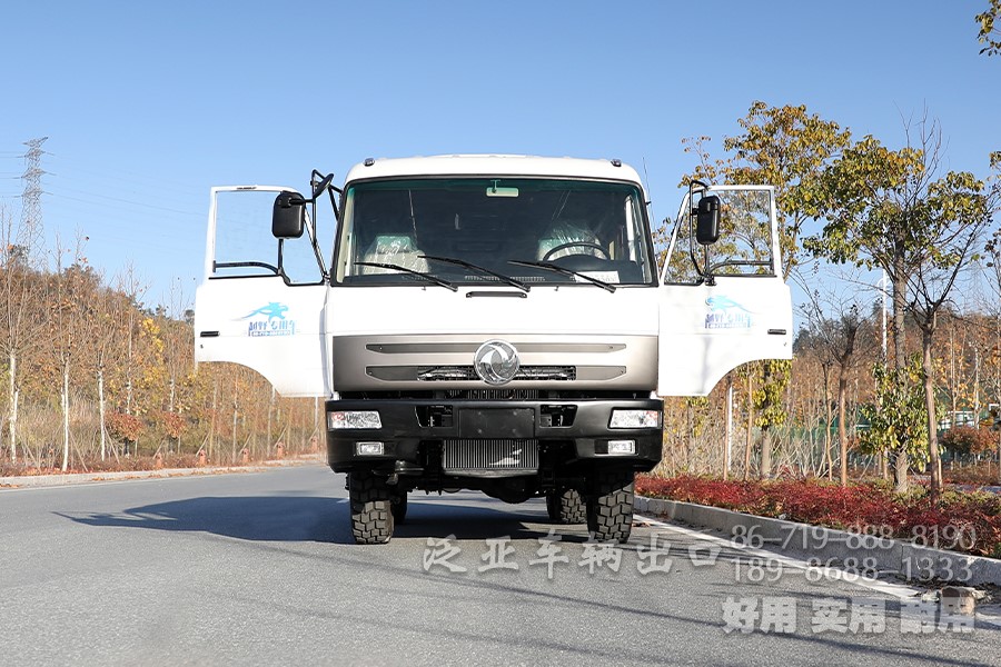 东风六驱客车，越野客车，东风全驱、东风巴士、村村通