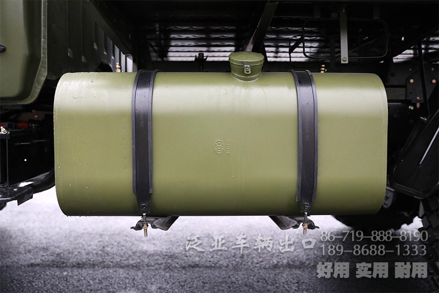  东风六驱尖头卡车,六驱越野卡车,六驱长头货车,东风6*6卡车,EQ2100,3.5吨长头货车,东风四驱六驱越野车