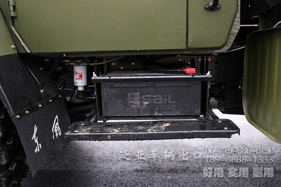  东风六驱尖头卡车,六驱越野卡车,六驱长头货车,东风6*6卡车,EQ2100,3.5吨长头货车,东风四驱六驱越野车