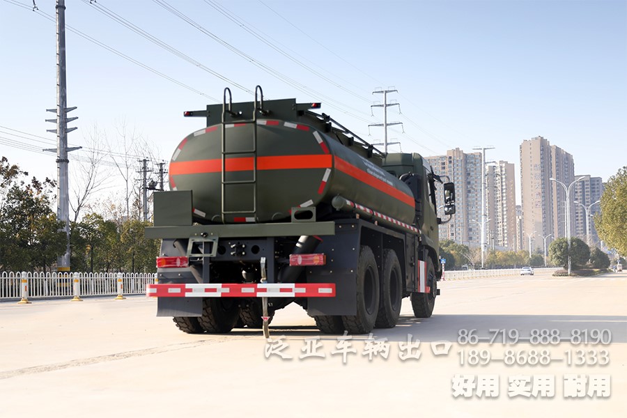 东风6x4、东风6x6、油罐车、加油车、罐式加油车、东风6x4越野油罐车、平头卧铺加油车