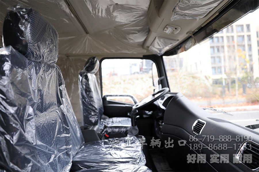 东风4x4，东风四驱，东风大马力卡车，手动八档卡车，大马力底盘出口