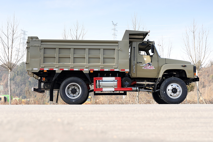 东风四驱，东风4x4，东风四驱尖头大玻璃越野卡车底盘，东风四驱底盘出口，东风底盘出口厂家