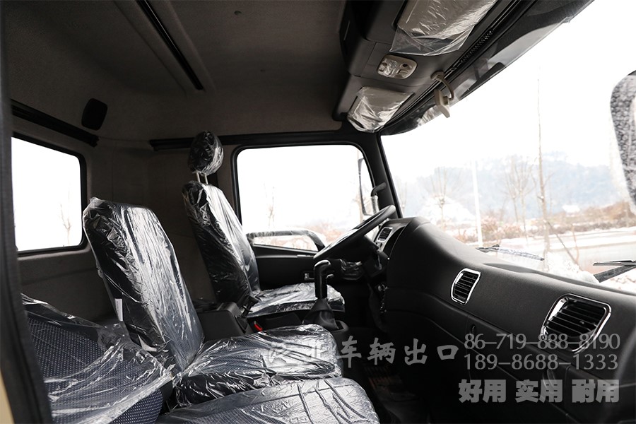 东风六驱。东风6x6，东风大马力越野卡车，天锦驾驶室卡车、210马力卡车