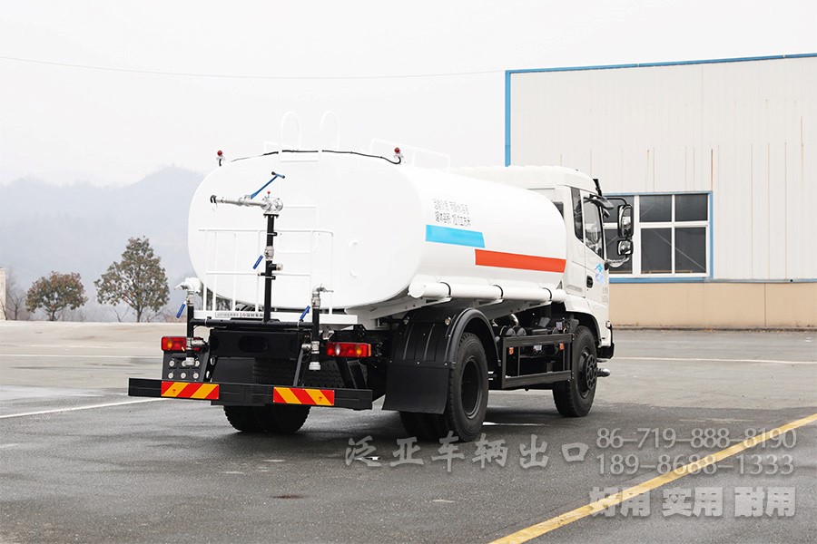 消防运水车，10方喷洒车，东风消防车，4*2水罐车，国三喷洒车，环卫绿化车，绿化喷洒车