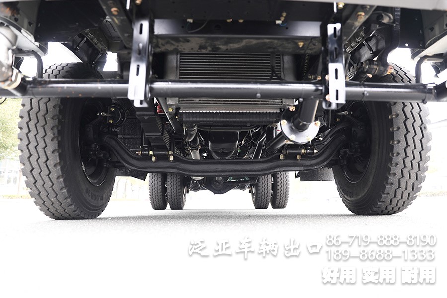 消防运水车，10方喷洒车，东风消防车，4*2水罐车，国三喷洒车，环卫绿化车，绿化喷洒车