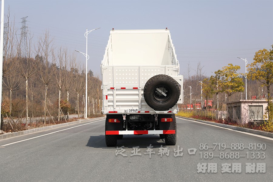 东风13吨自卸车，四驱自卸卡车，4x4自卸车，货箱加高型自卸车，越野自卸卡车，两桥矿用自卸车，自卸车出口，自卸车销售