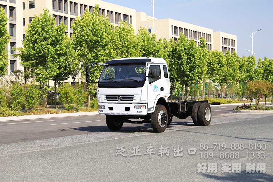 东风4x2，吸污车8档专用车底盘，多功能特种车底盘，底盘改装厂家