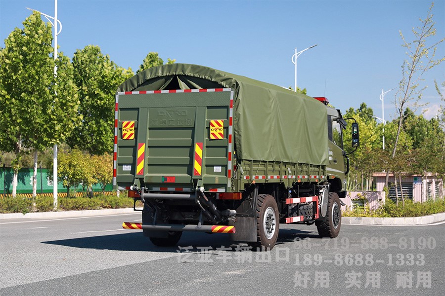 东风四驱，4x4全驱，运兵车